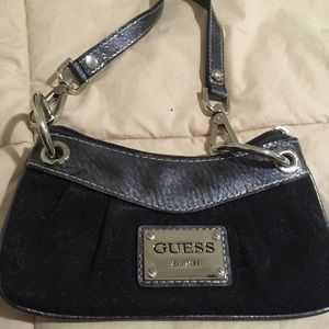 Guess wristlet